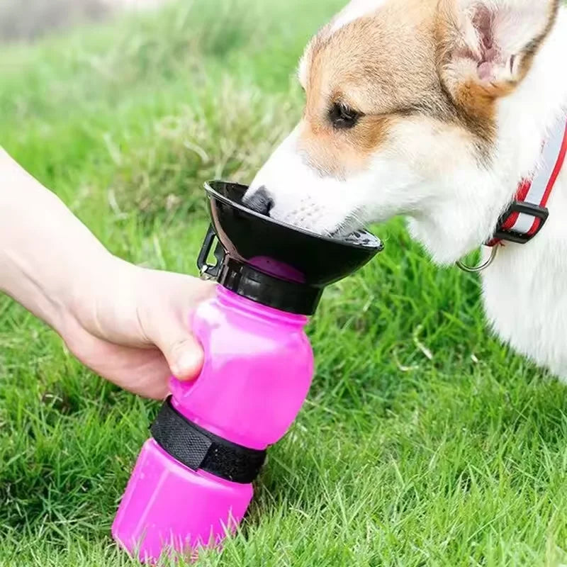 500ml Outdoor Squeeze Portable Pet Dog Water Bottle Large and Small Dog Travel Drinking Cup Supplies Suitable for Dogs and Cats