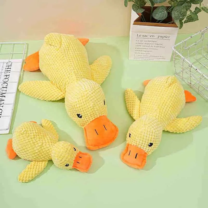 Calming Duck Squeaky Dog Toy - Soft Plush Anxiety Relief & Sleep Aid for Puppies